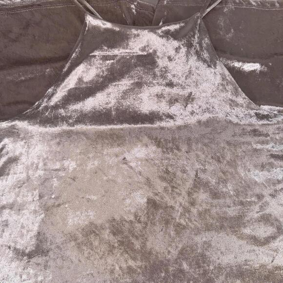 Charming Charlie blush velvet mini dress - Picture 5 of 8